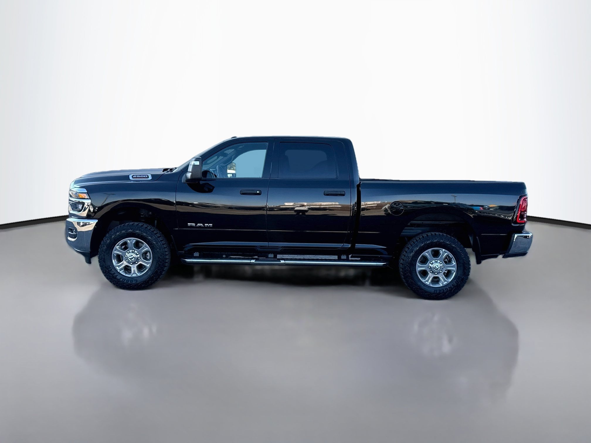 ram ram 2500 pickup 2025 3C6UR5DJ3SG567090 image